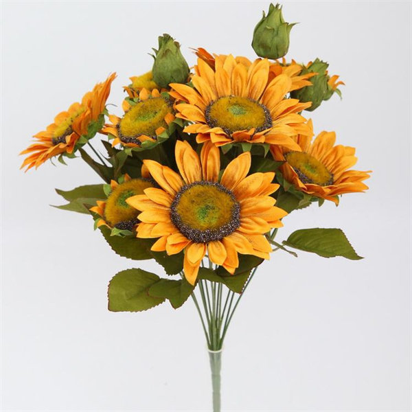 bespoke sunflowers bouquet